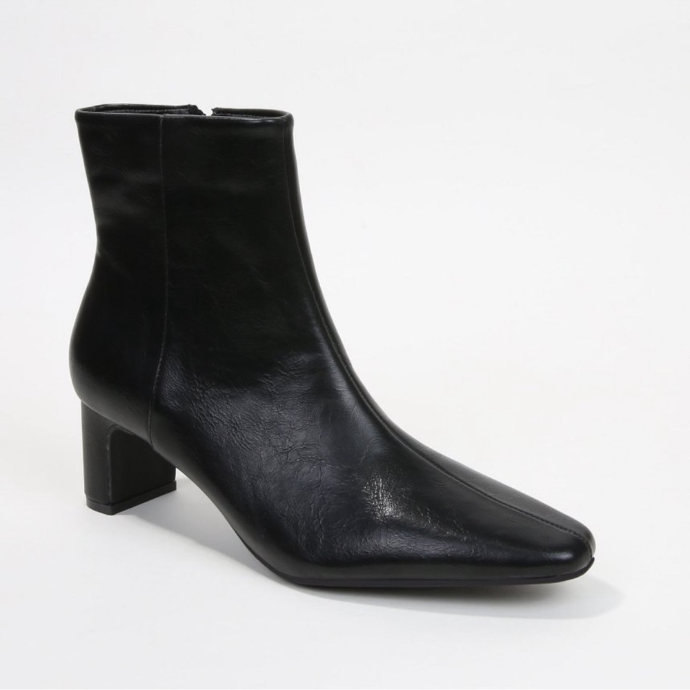 Sleek Black Leather Ankle Booties